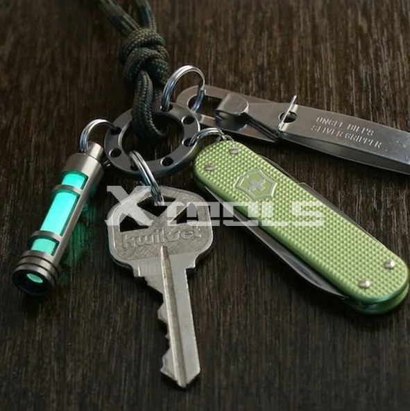 

Unique UFO Shape Keychain Keyrings Set Climbing Hook Carabiner Outward-bound Tools Men EDC Backpack Clip Paracord Accessories ke