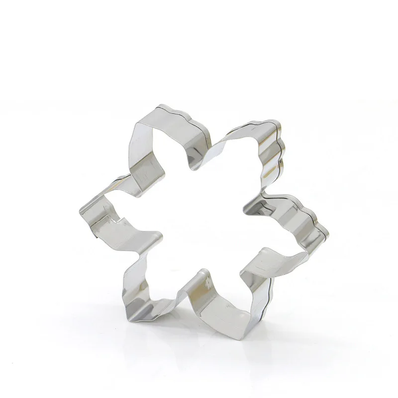 Stainless-Steel-Christmas-Easter-Cookie-Cutter-Snowflake-3d-Cookie-Molds-Bakeware-Baking-Mold-Gingerbread-Biscuit-Cutter (2)