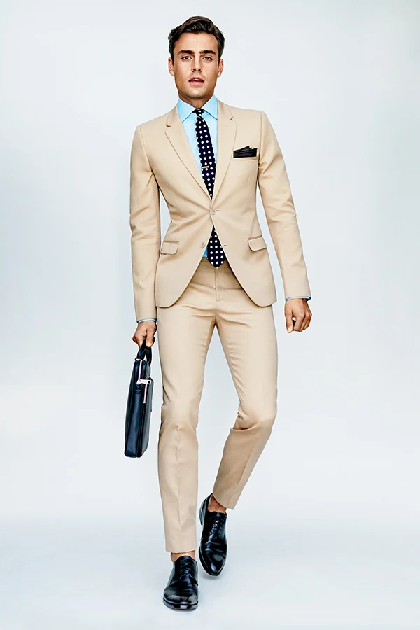 1425486540691_SIP-2015-khaki-suits-01