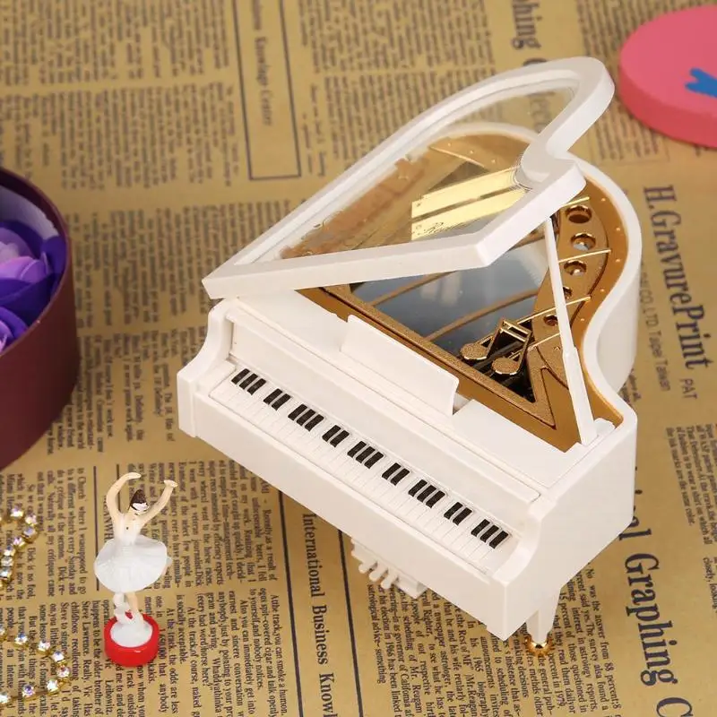 Classic Piano Model Dancing Ballerina Music Box Hand Crank Musical Boxes Birthday box Gift Home boite cadeau Decoration muziekdo