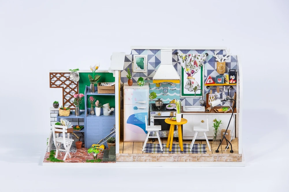 Cutebee Funny Moment DIY Miniature Kit 52 4M4A6459