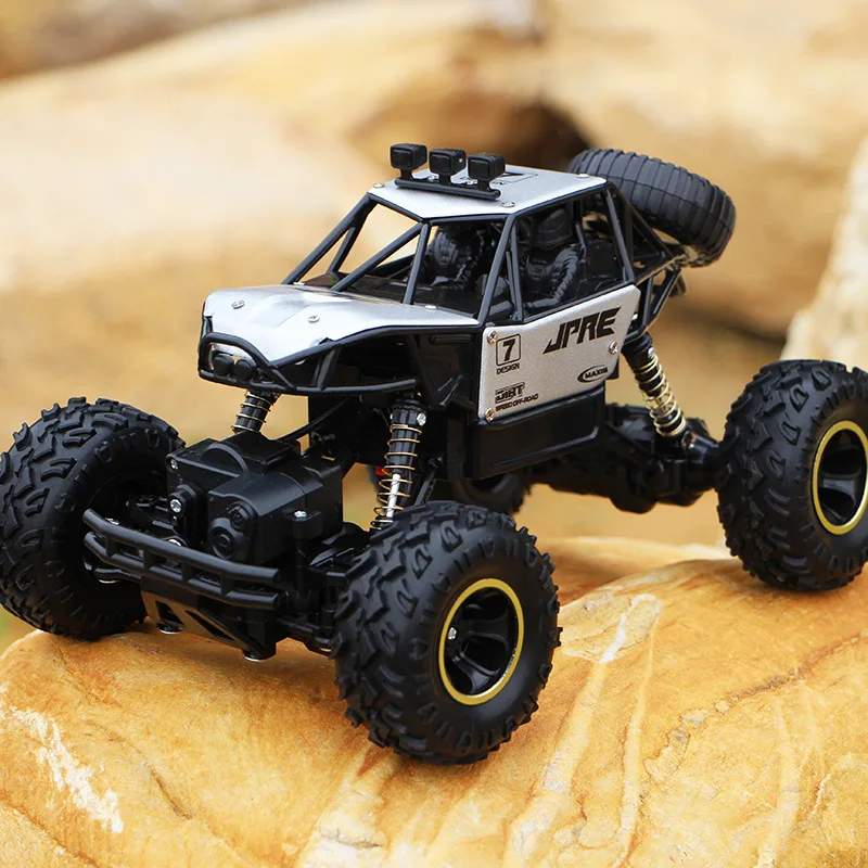 Oversized version of the alloy climbing mountain bigfoot four-wheel drive remote control toy model off-road vehicle climbing car