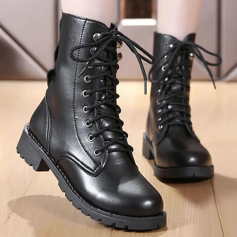 Online Botines de mujer negro de gran tamaño 4,5 10 botas de motocicleta aumenta las botas de cuero cómodas mujeres primavera