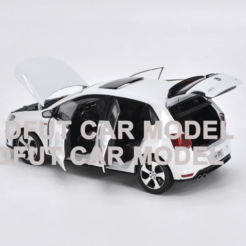 Литая 1:18 GTI литая модель автомобиля, игрушки для детей, рождественские подарки, коллекция, оригинальная коробка, для детей