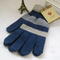 2018 Winter Men's Gloves Warm Knitted Thick Glove Male Fashion Stripped Cashmere Guabtes Boy Long Luva Student Glove Hand Warmer