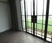 Металлическая дверца передней двери с верхним окном