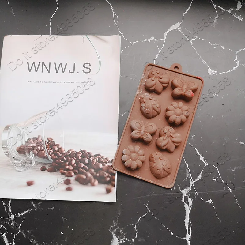 Animals Chocolate Fondant Cake Mold Ladybug Aroma Plaster Gypsum Mould For Car Decor Butterfly Silicone Molds