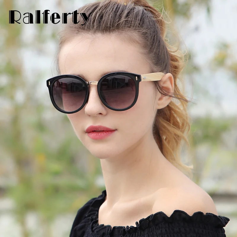 

Ralferty Round Oversized Wood Bamboo Sunglasses Women Brand Designer Big Mirror Coating Sun Glasses UV400 Shades Sport Oculos