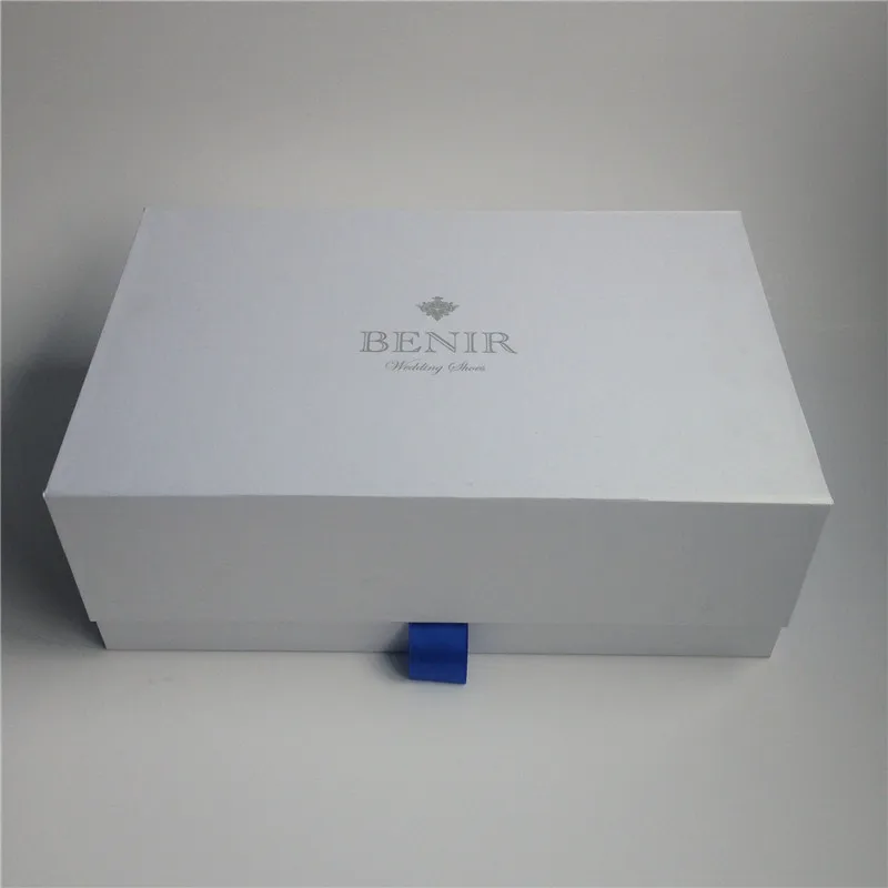 Изготовление на заказ картонная Складная жесткая коробка с темно-синей художественной бумагой внутри упаковки высокого класса одежды свадебные подарочные коробки