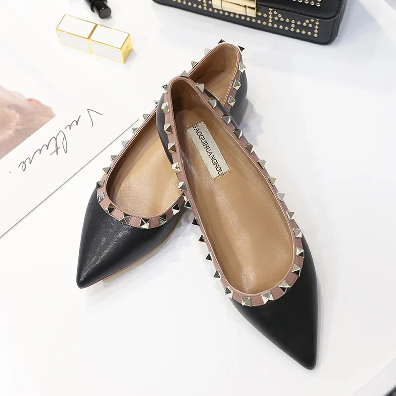 

patent Leather Flats Women Loafers Slip On Women's Classic Rivets Design Female Dress OL Shoes good quality shoes Plus Size