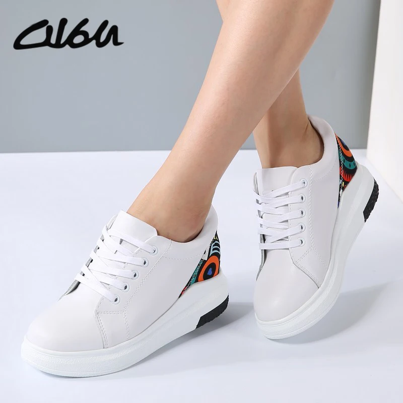 in style sneakers for women