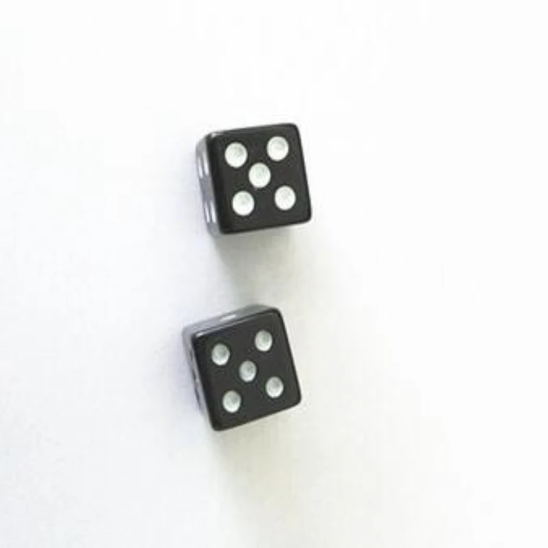 

Forcing Dice Russian Dice close-up street stage magic tricks mentalism magic tricks