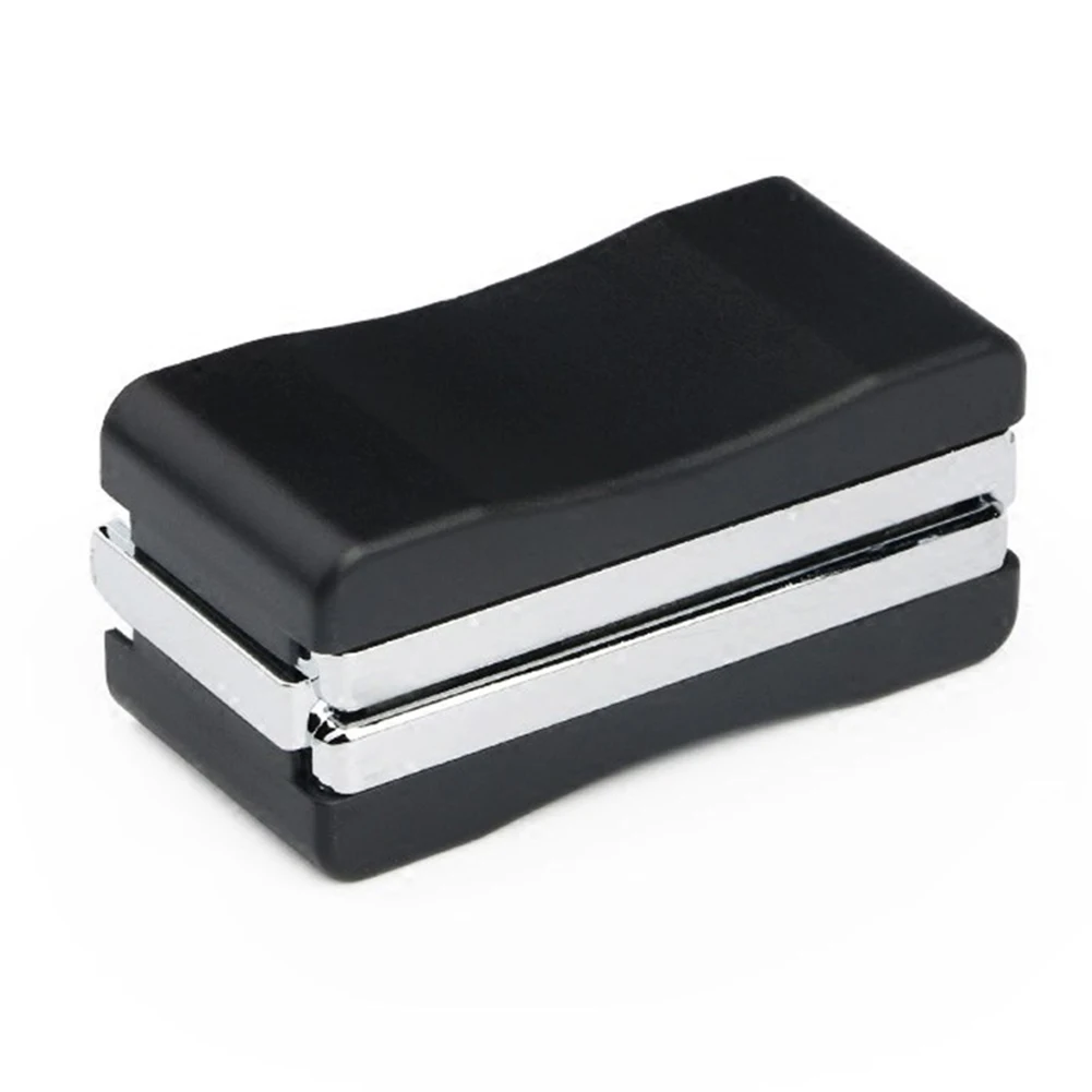 Vehicle Wiper Blade Cleaner Vehicle Accessory Windshield Wiper Restorer Windshield Scratch Cleaning Brush Refurbish Universal Vehicle Wiper Blade Cleaner Vehicle Accessory Windshield Wiper Restorer Windshield Scratch Cleaning Brush Refurbish Universal