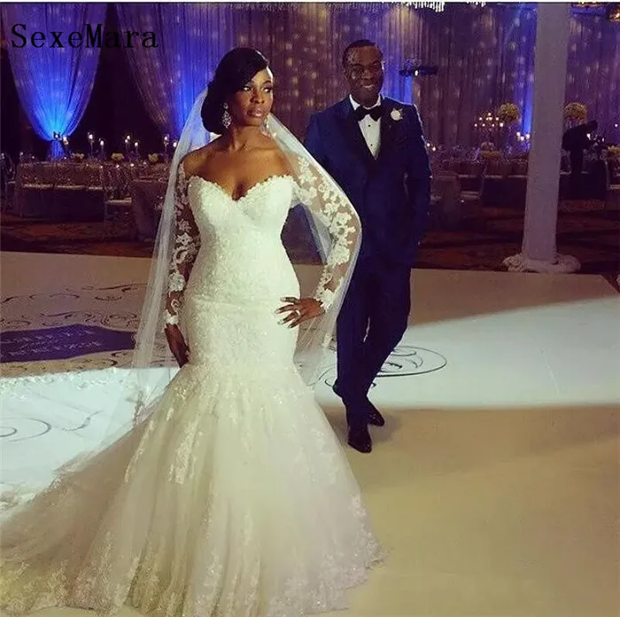 African Plus Size Wedding Dresses Sweetheart Long Sleeves Lace Appliques Custom Made Mermaid Wedding Gowns Bridal Dress African Plus Size Wedding Dresses Sweetheart Long Sleeves Lace Appliques Custom Made Mermaid Wedding Gowns Bridal Dress