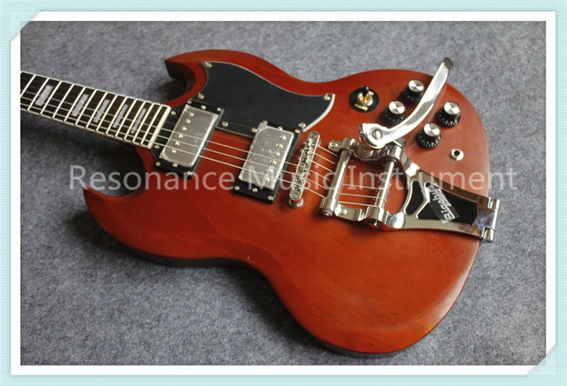 

Excellent Feedback Cherry Matte Finish Suneye SG Electric Guitars With Block Pearl Inlay & Chrome Bigsby As Pictures