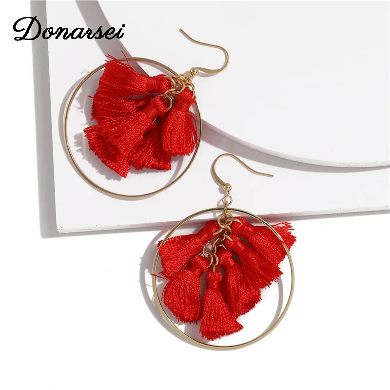 

Donarsei Exaggerated Tassel Big Smooth Hoop Earrings For Women Bohemian Gold Metal Fringe Hook Loop Earrings Beach Jewelry