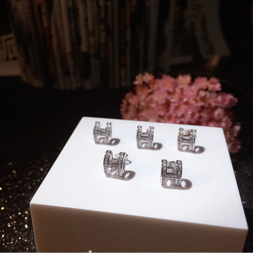 

Fashion Trendy Korean Style 925 Sterling Silver Jewelry letter H White Cubic Zirconia Paved Flower Stud Earrings For Women Hot