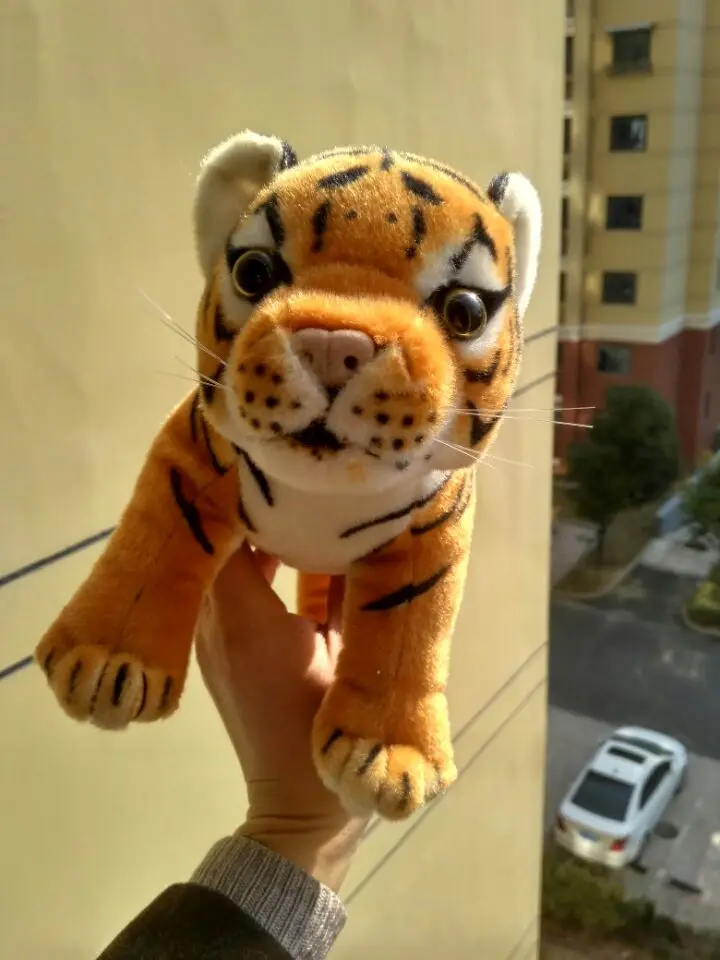 Brinquedo de Pelúcia dos Desenhos Boneca de Brinquedo do Bebê Presente de Aniversário Cerca de 30x20 Lovely Baby Tiger Animados pé Amarelo Tigre Macio B2828 cm 5 High Quality plush toys