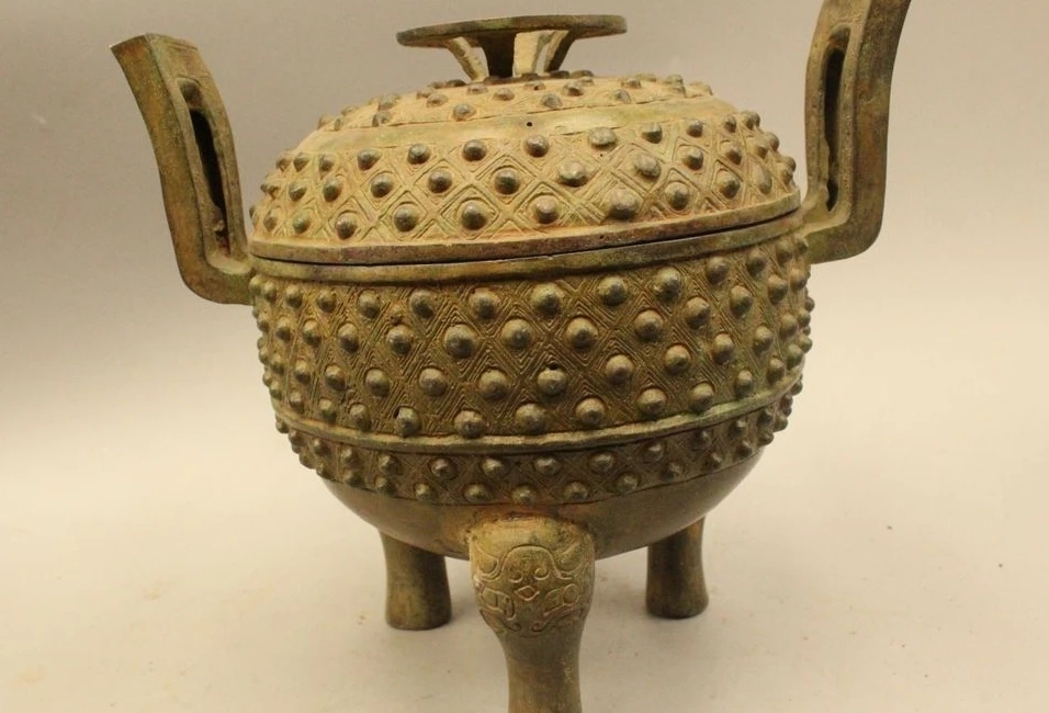 

8"Ancient China Chinese Dynasty Palace Bronze 3 Foot Ding Incense Burner Censer