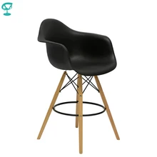 94981 Barneo N-153 Пластиковое кухонное высокое барное кресло на деревянном основании черное широкое кресло мебель для кухни высокое кресло для бара мебель в Казахстан Белоруссию по России