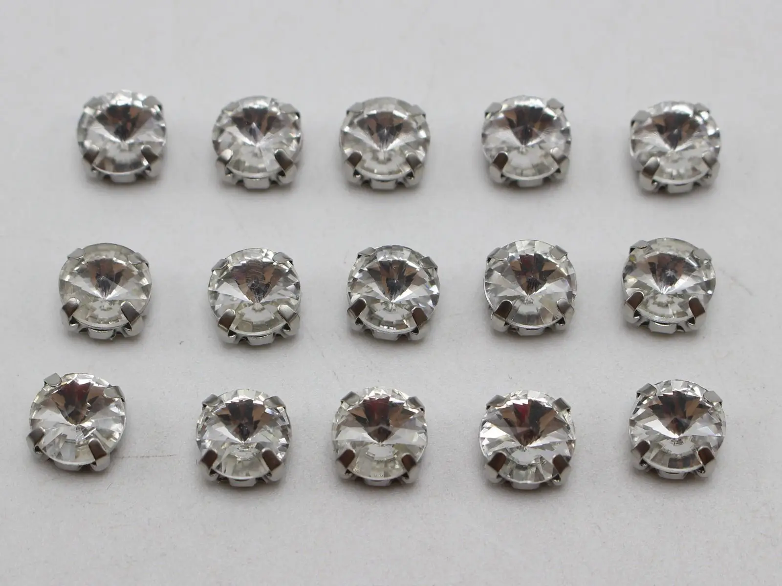 Vidrio Cristal Claro 50 Plata Pedrería Rose Montees 8mm cose en granos