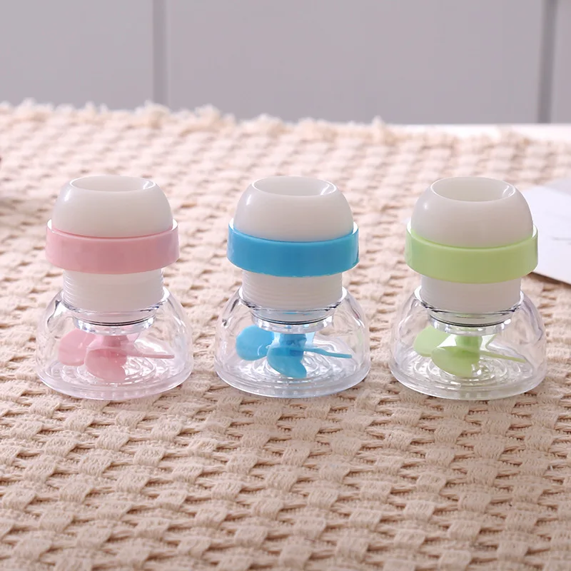 

Kitchen Accessories Cleaning Fruit Vegetable Tools Adjustable Splash-proof Water-saving Shower Kitchen Gadgets