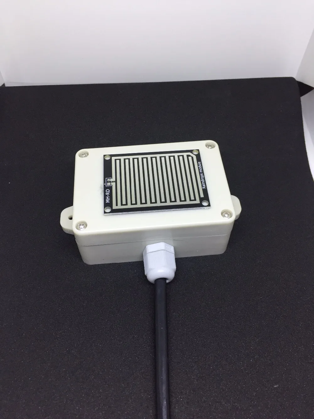 Snow and rain sensor transmitter3