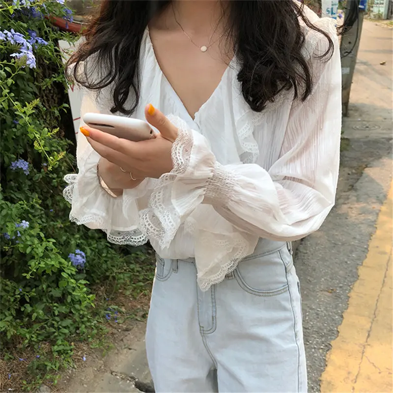 الغريبة كيتي كوريا شيك عارضة الطازجة الخامس الرقبة مضيئة الأكمام 2019 الصيف كم كامل الحلو الإناث أنيقة الصلبة الطازجة قميص 2 الألوان