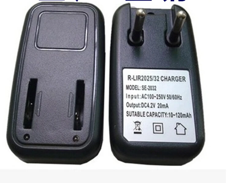 New CR2032 LIR2032 2025 Coin Button Cell Battery Travel Charger EU Plug