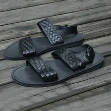 Летние кожаные гладиаторы в стиле ретро на плоской подошве; мужские сандалии для отдыха; пляжная обувь