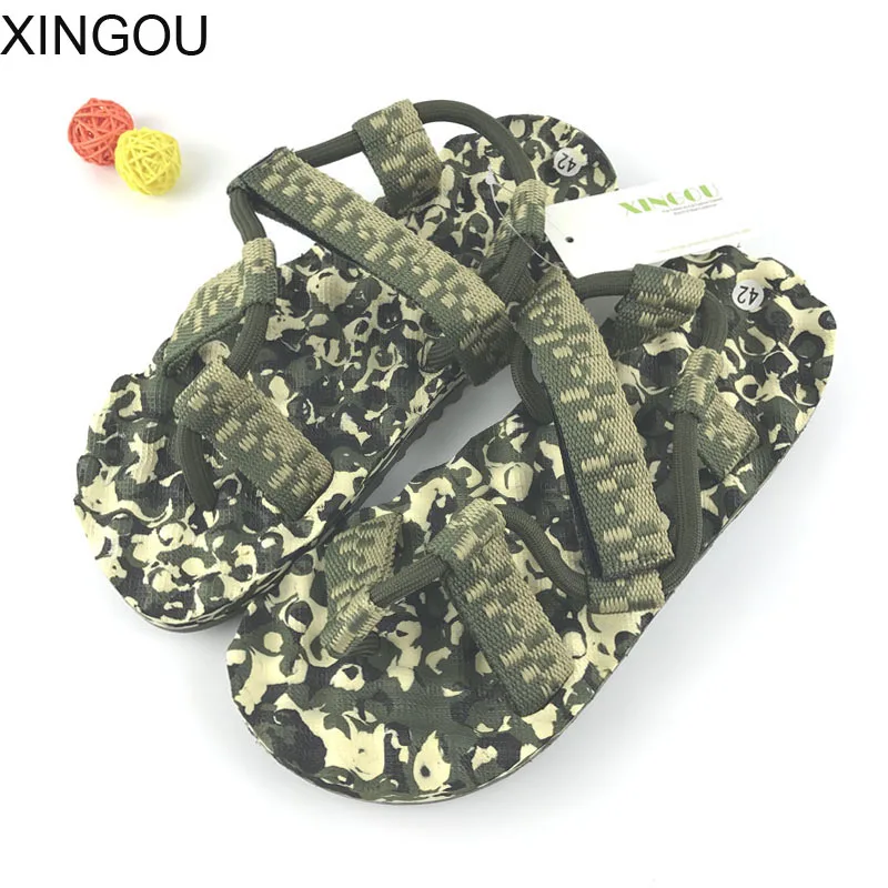 

2018 New Canvas men's beach sandals summer slippers soft camouflage men sandals outdoor Sport wading shoes