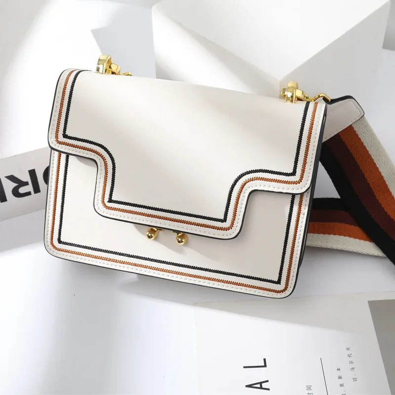 

Wide shoulder strap small bag female 2019 new tide personality Messenger bag net red wild handbag leather shoulder bag
