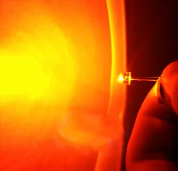 

1000PCS 5mm Water Clear Straw Hat Orange LED Diode Light Super Bright Wide Angle 5 mm Light-Emitting Diode LED Lamp