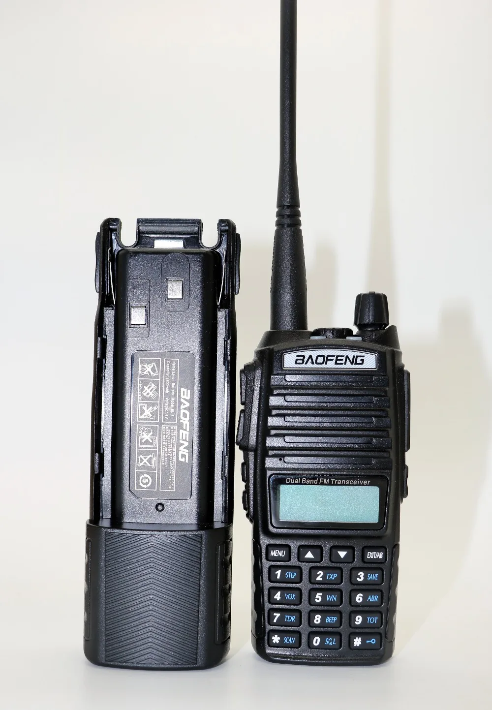 BaoFeng UV-82HK Walkie Talkie with 3800mAh long Battery 128CH VHF UHF UV-82 8W Portable cb Radio Same as UV-82HX Transceiver