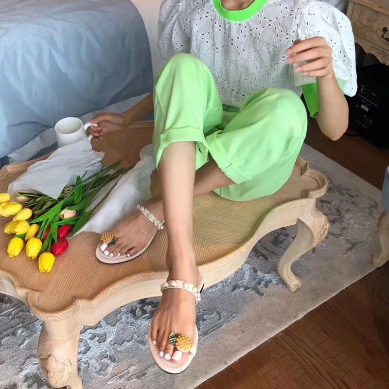 2019 г. женские шлепанцы пляжные вьетнамки модные с бусинами и ананасами летние