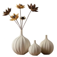 Современная простая модель чеснока, мини ваза для цветов, Керамическая Настольная ваза для цветов, украшение дома, офиса, горшок для растений, домашняя ваза для цветов