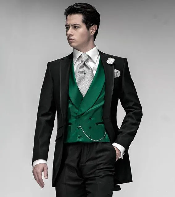 

Handsome Groomsmen Peak Lapel Groom Tuxedos Mens Wedding Dress Man Jacket Blazer Prom Dinner (Jacket+Pants+Tie+Vest) A233