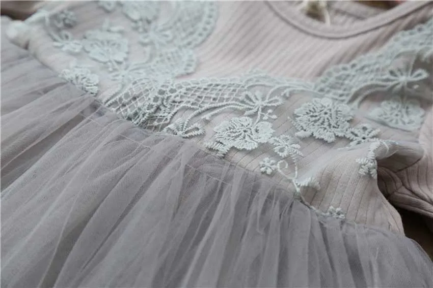 4491216884_1780852424