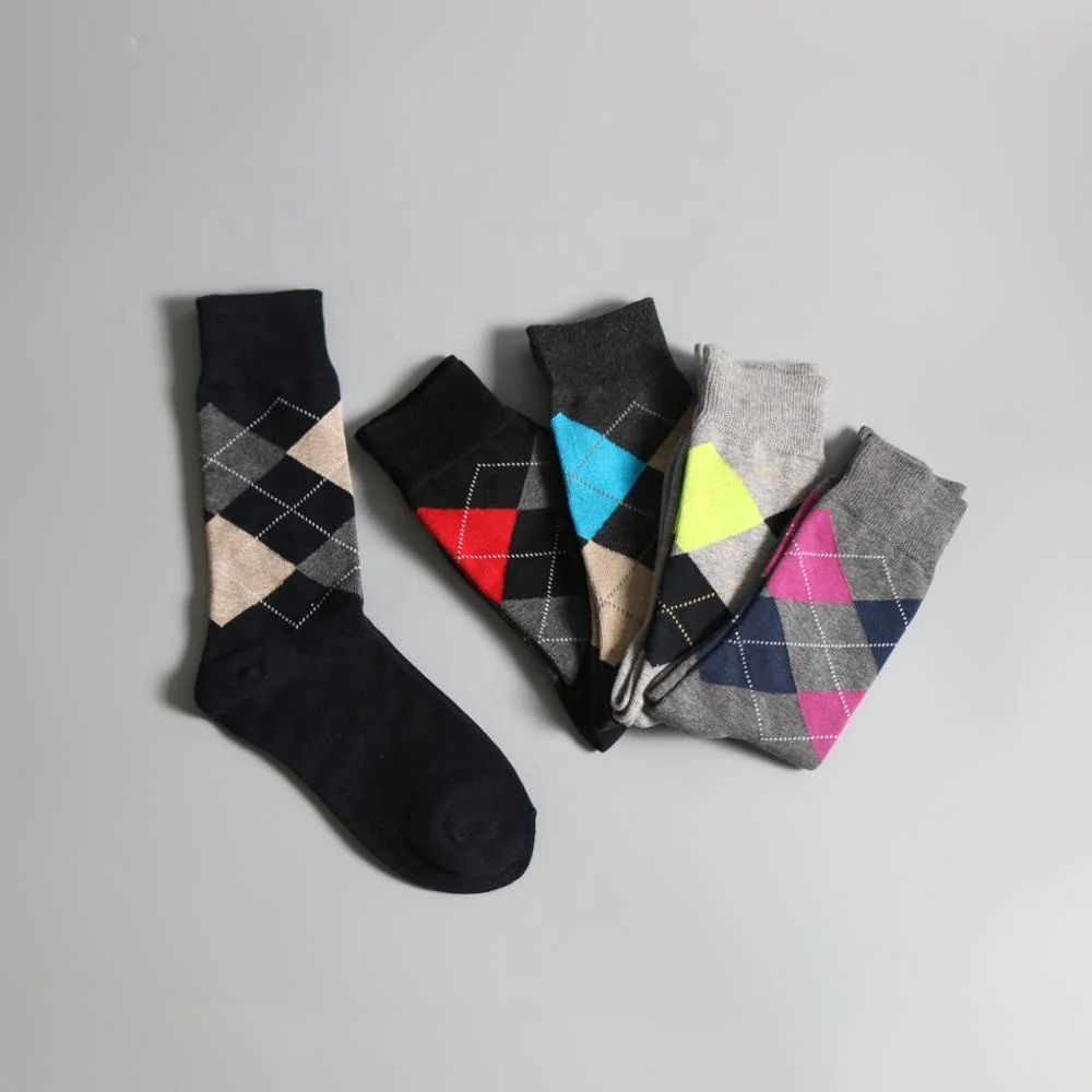 

DONG AI 5 Pairs Fashion checkered socks Harajuku Trends Style Geometric Men Hip Hop Combed Cotton Street Novelt Skateboard Sock