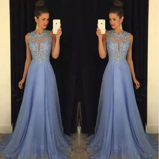 

Lavender Prom Dresses 2017 Lace Applique Beads Formal Long Bridesmaid Dresses A Line Crew Neck Zip Back Chiffon Party Gowns