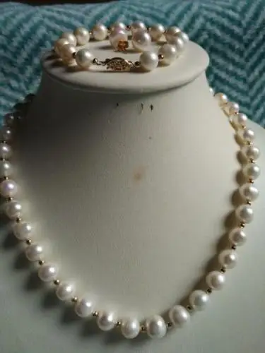 

Jewelry 001529 BEAUTIFUL 9-10mm white SOUTH SEA Pearl necklace/bracelet/earrings set 18"7.5"14k (A0423)