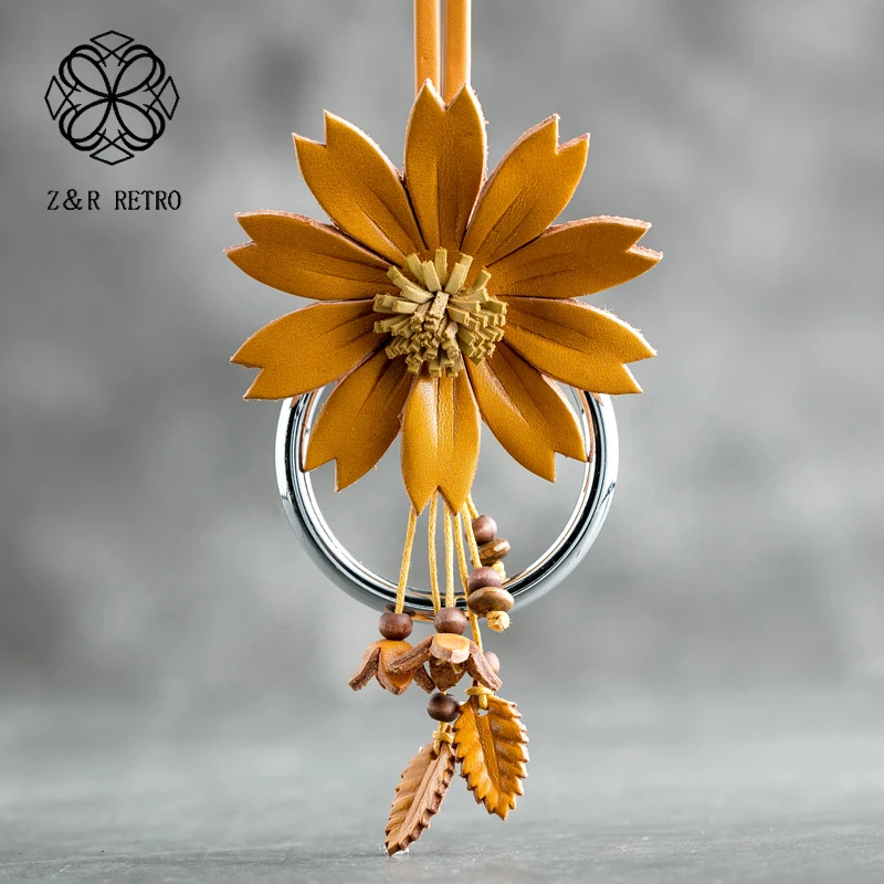 

Fashion Pendant Necklace Rope Chain Cowhide Flower Long Sweater Necklace Handmade Unicorn Necklace Vintage Women Accessories