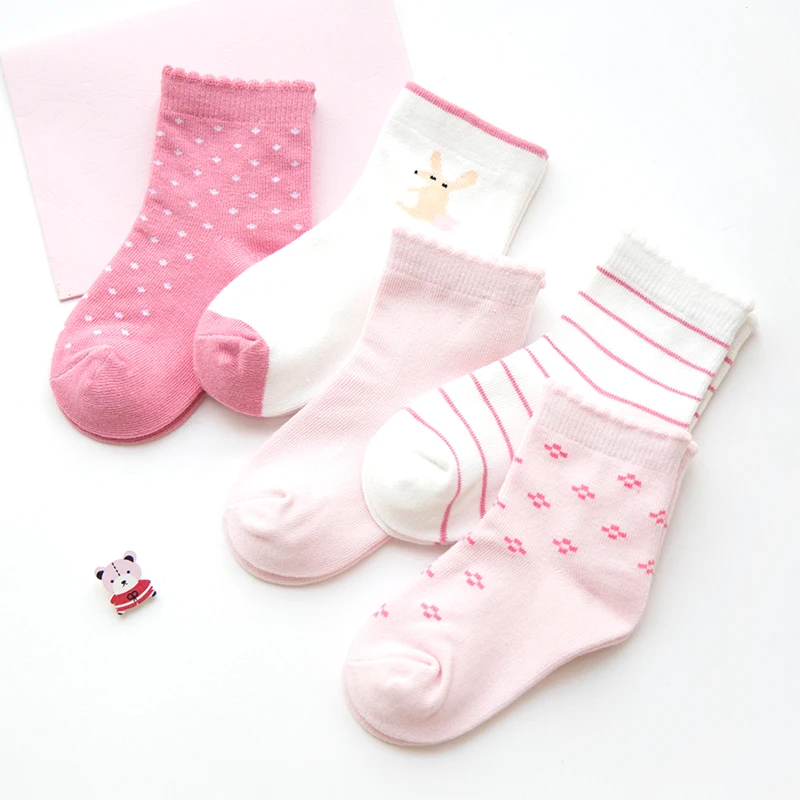 5 пар/лот, новые модные хлопковые носки для детей на осень и зиму модные спортивные носки в полоску с рисунком для маленьких мальчиков и девочек