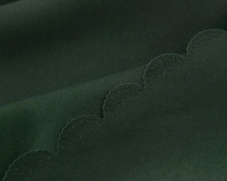 C (9)