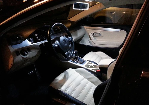 VW_LED_Reading_Light (4).jpg