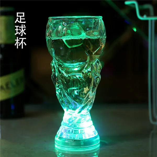 Чашка воды это яркий светодиодный shan guang bei цвет яркий индукционный цвет чашка подарок стиль длинный bei - Цвет: Темный хаки