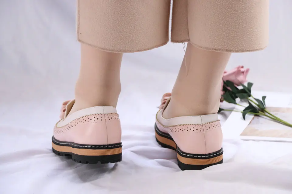 ESVEVA/ г. Женская обувь на плоской подошве с круглым носком на весну-осень Милая обувь из мягкой искусственной кожи в стиле пэчворк с кружевом размеры 34-43