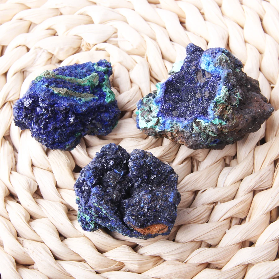 

2019 High quality pure natural blue copper ore of the original stone degaussing radiation minerals Chakra healed