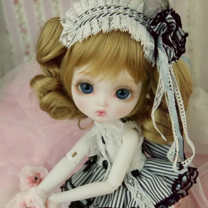 OUENEIFS bjd sd dolls  Leeke Clarice 1/4 body model reborn baby girls boys dolls eyes High Quality toys shop make up resin