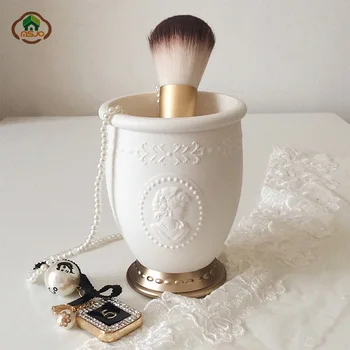 

Msjo Makeup Organizer Vintage Felief Cosmetic Tool Holder Plastic Makeup Brush Storage Box Accessory Stationery Organizer Box